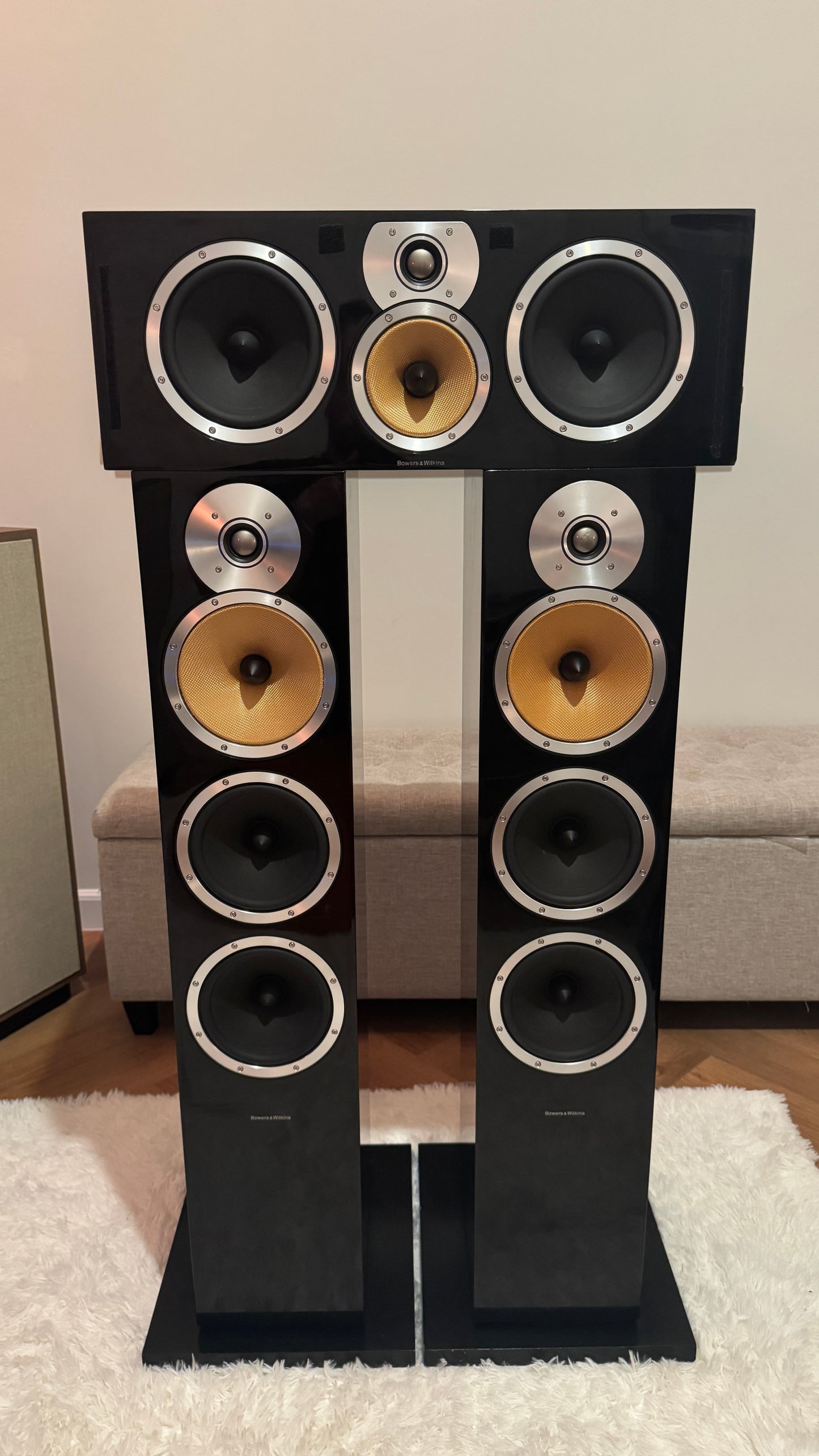 Bowers & Wilkins CM9 Theatre Front Towers & Centre Speaker