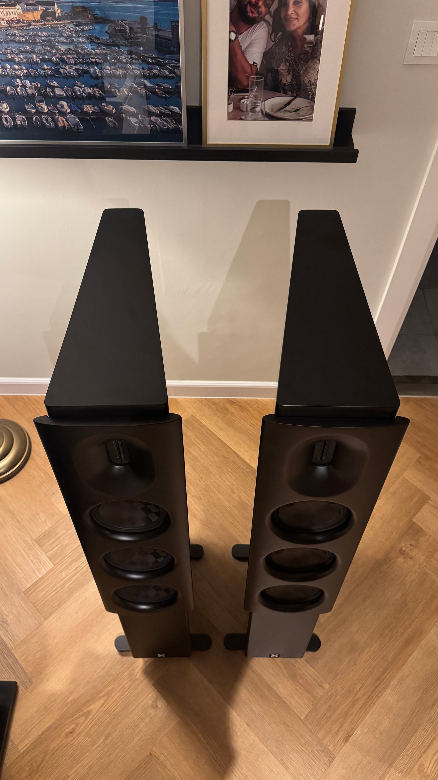Axxess L3 Floorstanding Loudspeaker (by Audio Group Denmark)