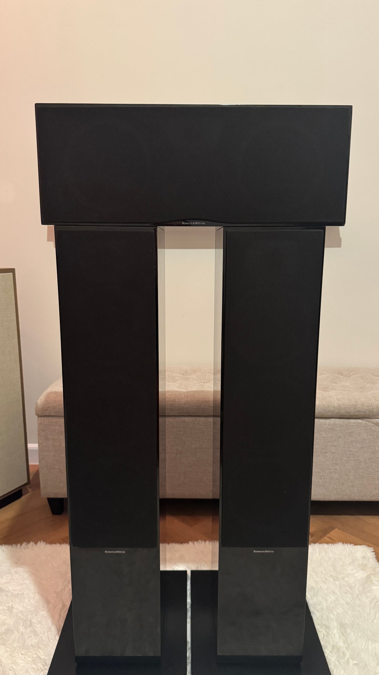 Bowers & Wilkins CM9 Theatre Front Towers & Centre Speaker