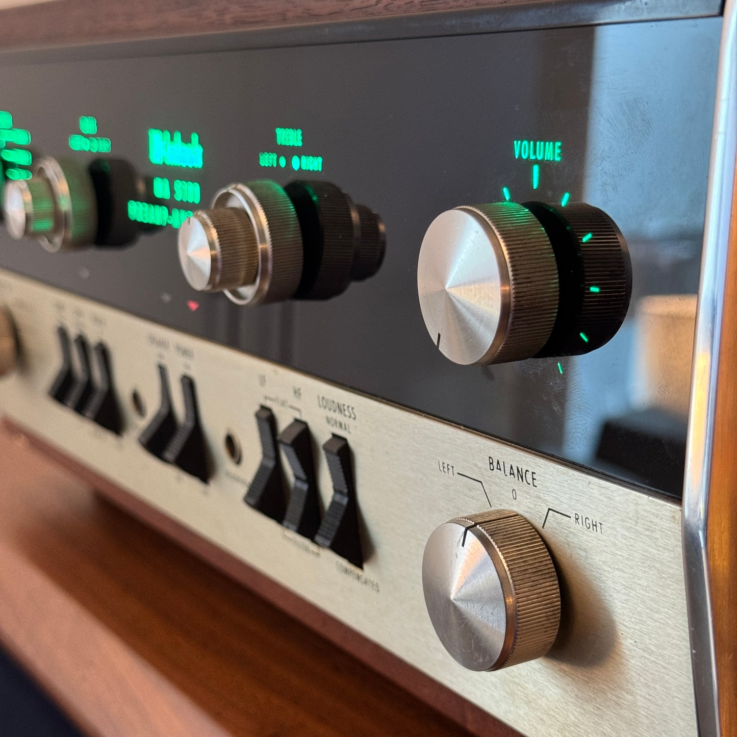 McIntosh MA5100 Integrated Amplifier