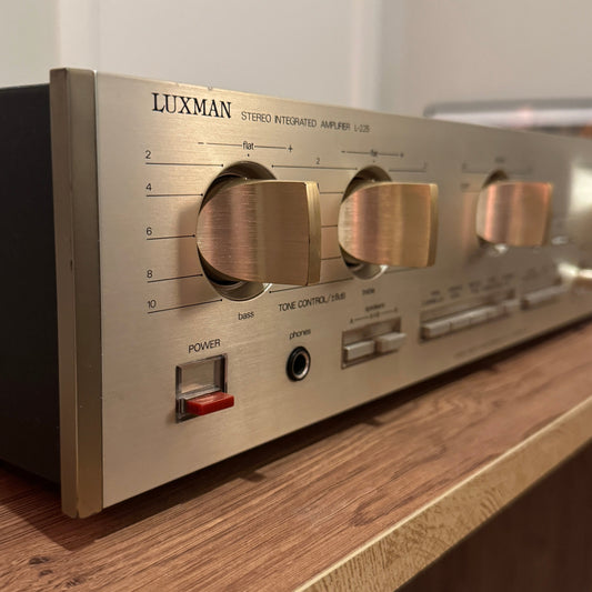 Luxman L-225 Duo-Beta Circuit Stereo Integrated Amplifier