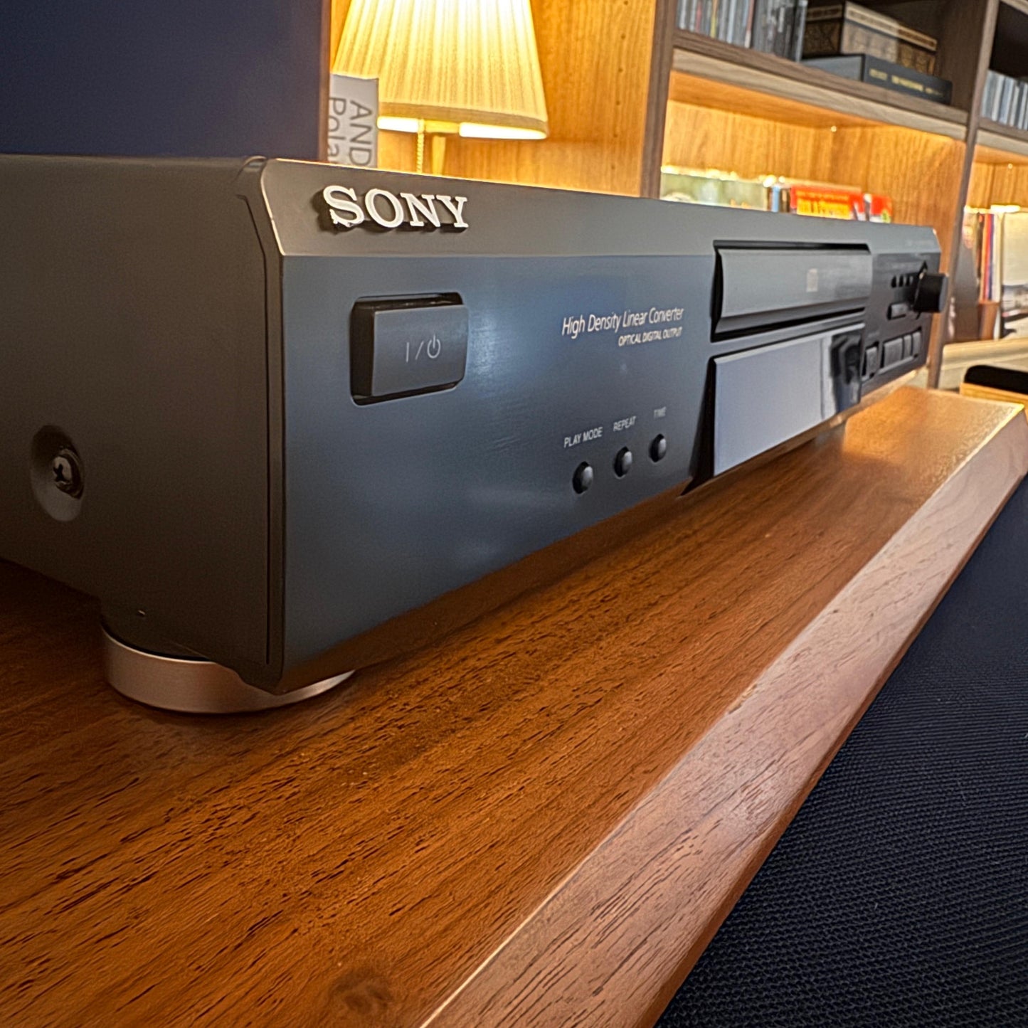 Sony CD Player CDP-XE220