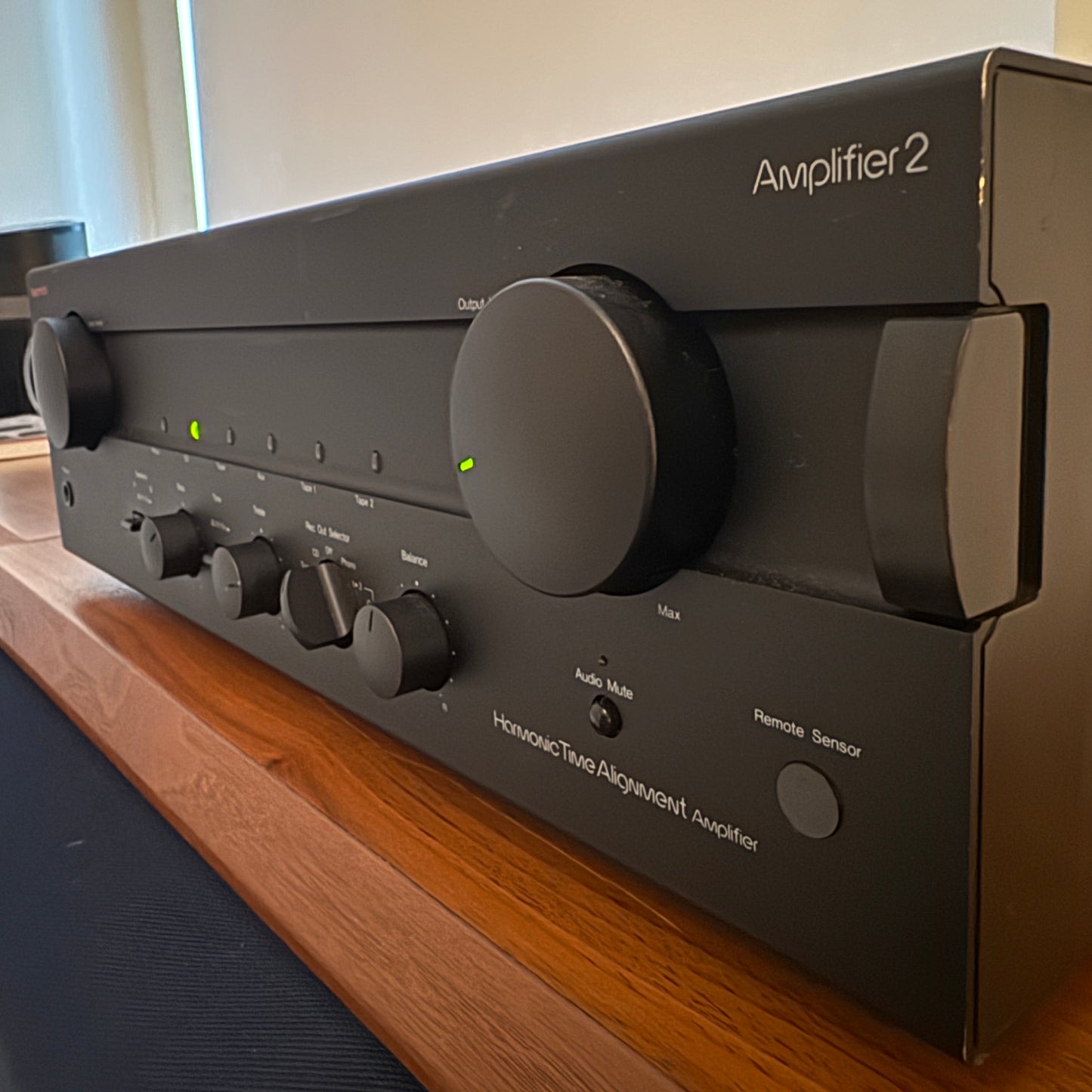 Nakamichi - Amplifier 2