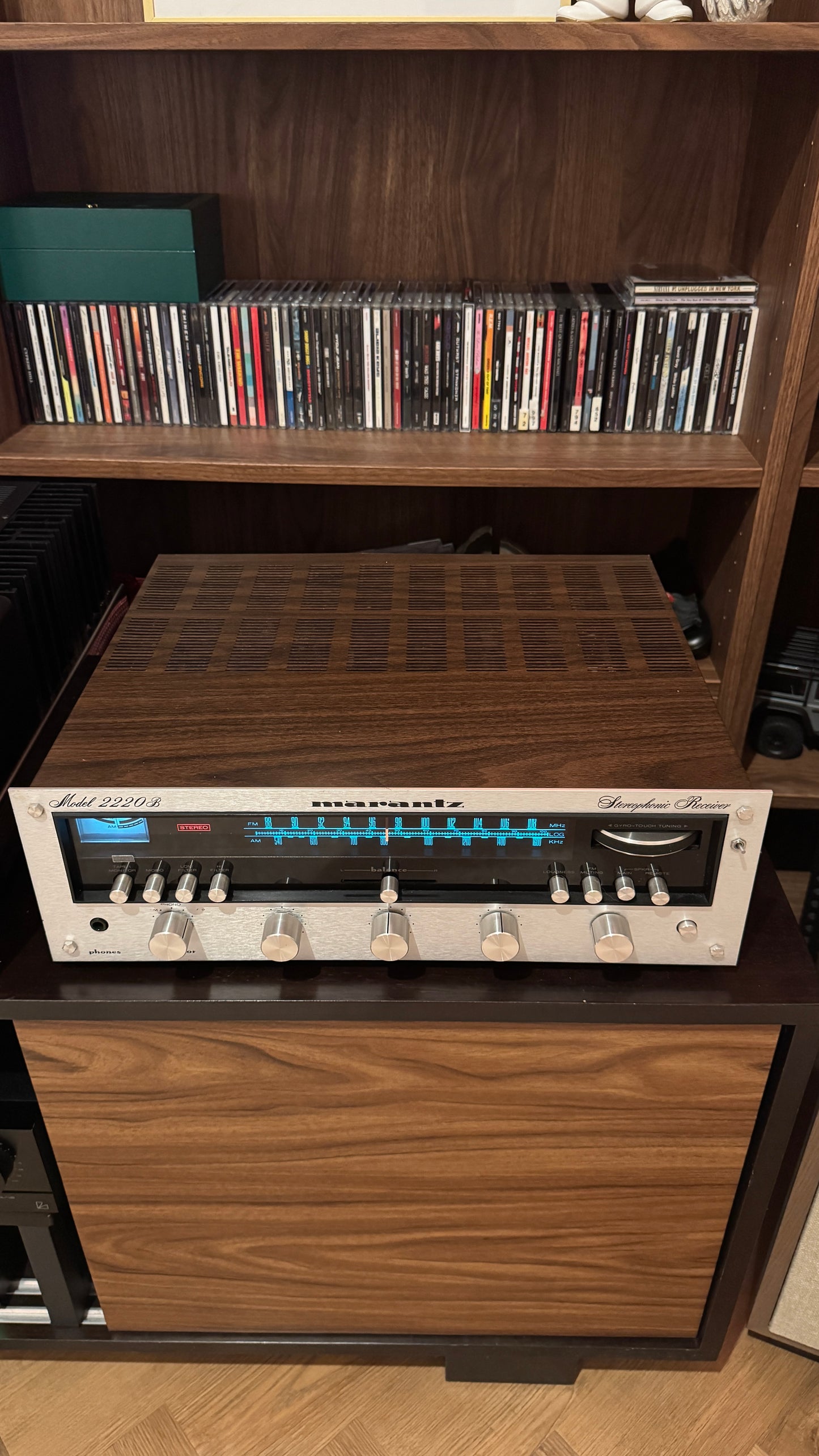 Marantz 2220B Reciever