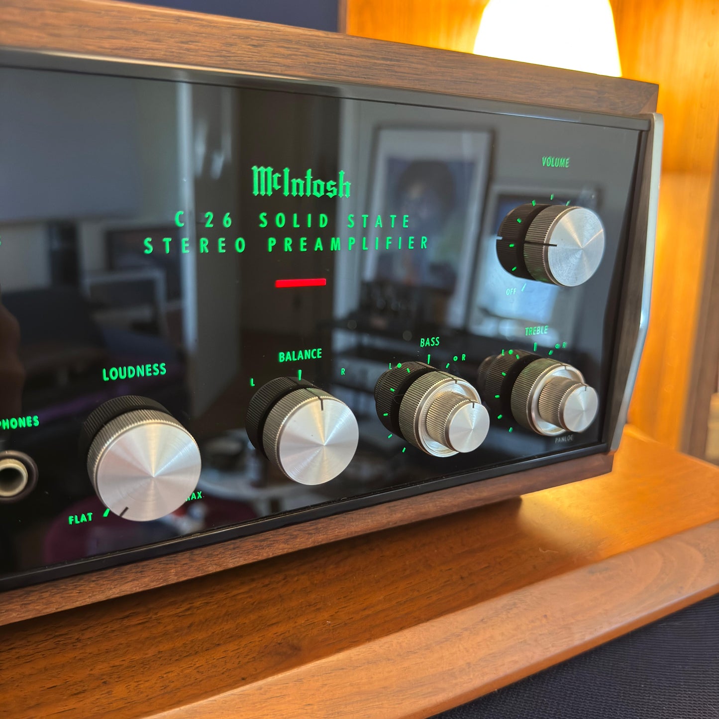 McIntosh C26 Stereo Preamplifier