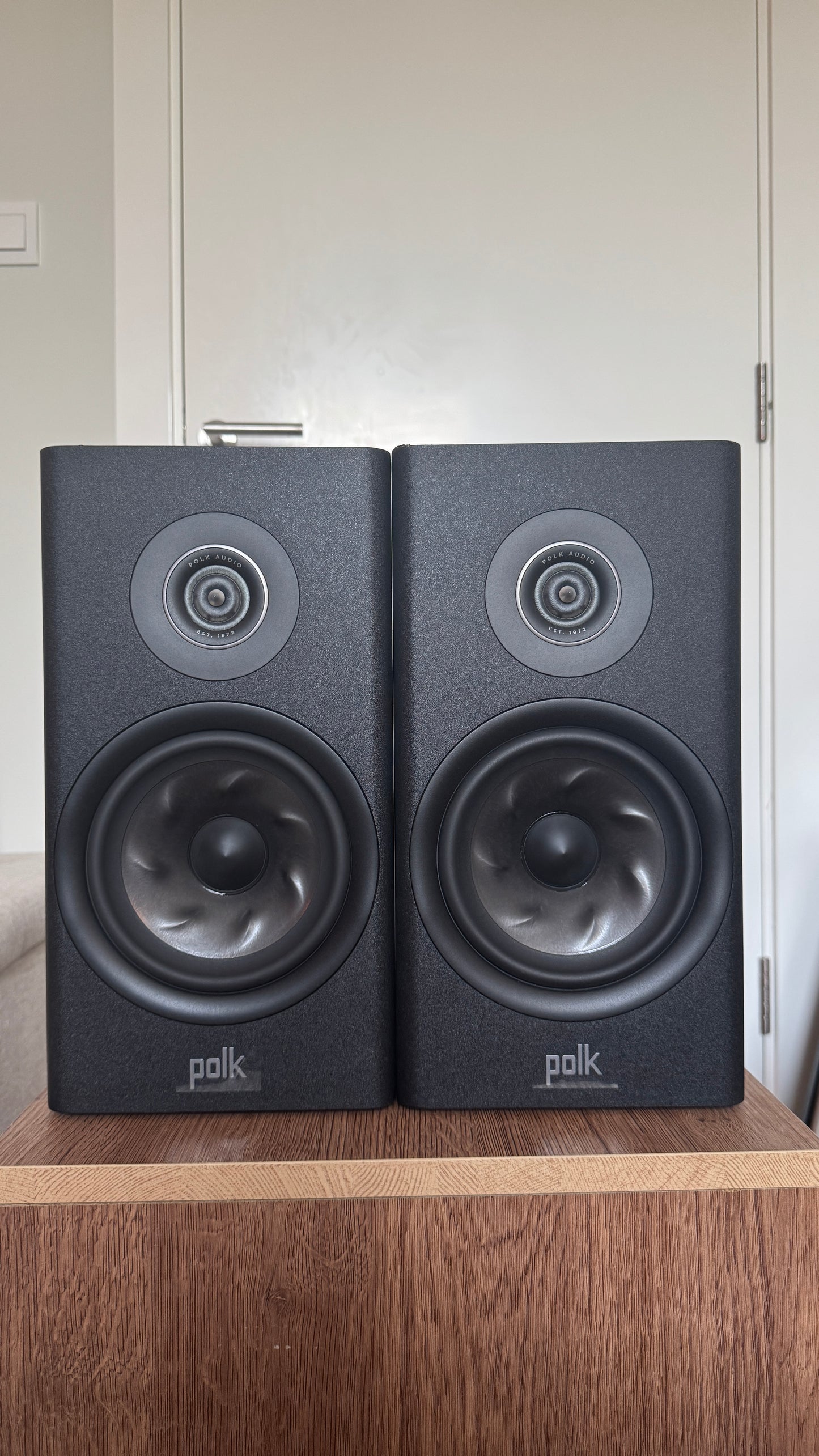 Polk Audio Reserve R200 Bookshelf Speakers